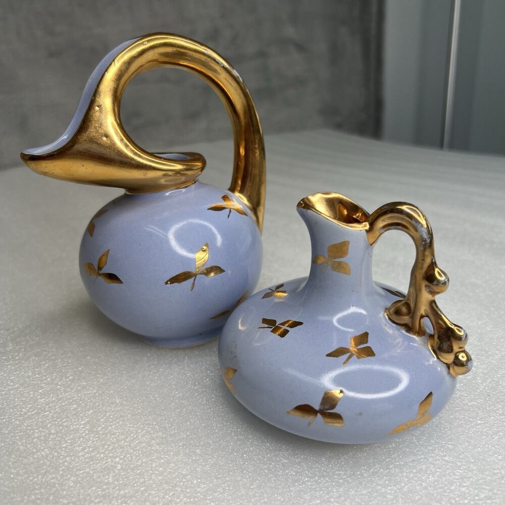 Vtg Mid Century‎ Honey Pot Pitchers Unmarked Le Pere Handle Leaf Pale Blue/Gold